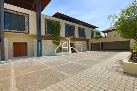 5 Bedroom Villa for Sale in Al Gurm, Abu Dhabi - 753A9090. JPG