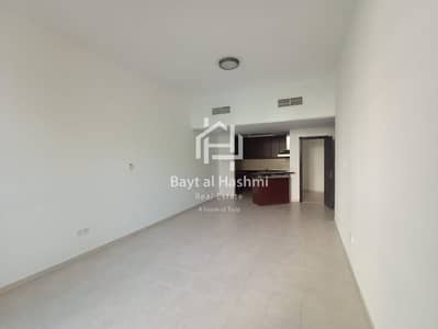 1 Bedroom Flat for Rent in Discovery Gardens, Dubai - Huge Unfurnished 1BHK in St#4