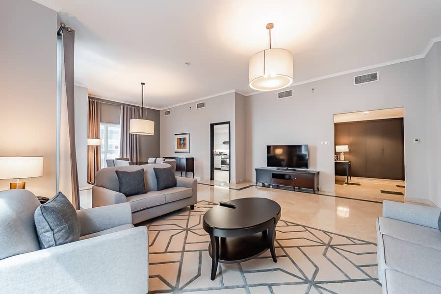 位于迪拜码头，迪拜海港万豪套房酒店 3 卧室的酒店式公寓 360000 AED - 8591829