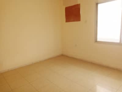 شقة 2 غرفة نوم للايجار في أبو شغارة، الشارقة - شقة في أبو شغارة 2 غرف 22000 درهم - 8593086