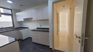 Corner Unit|Type R2-EM|3BR+Maid|Closed Kitchen