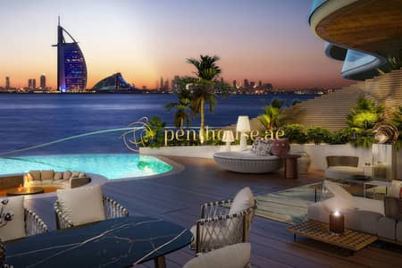 4 Bedroom Penthouse for Sale in Palm Jumeirah, Dubai - Beachfront Penthouse with Opulent Finishes