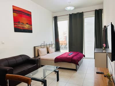 Studio for Rent in Dubai Silicon Oasis (DSO), Dubai - Studio | Smart TV high speed WiFi