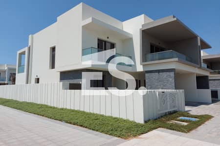 3 Bedroom Townhouse for Rent in Yas Island, Abu Dhabi - Upcoming✅Hot Deal✅Luxurious 3BR TH✅Single Row