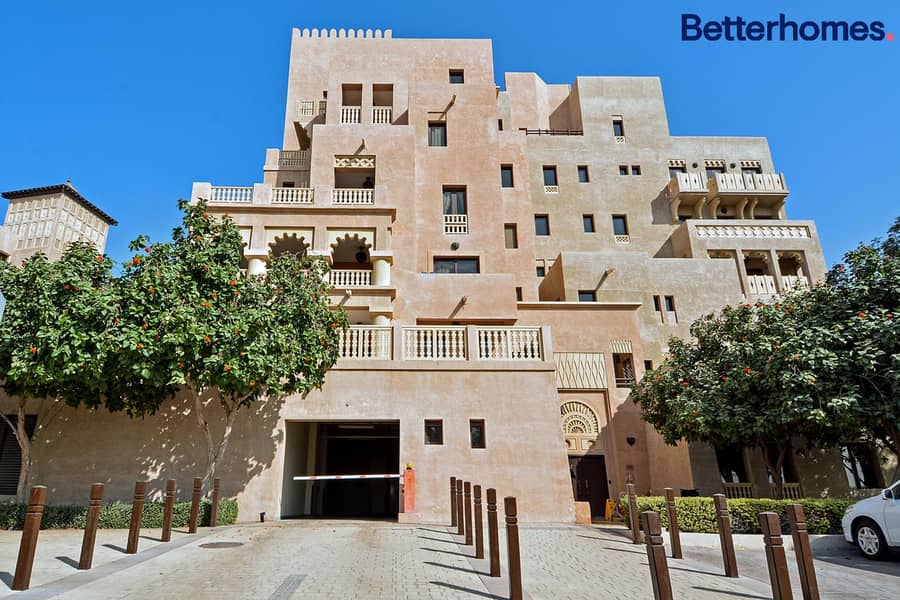 Amazing Skyline View | Large 3 Beds | Hillside Amazing Skyline View | Large 3 Beds | Hillside