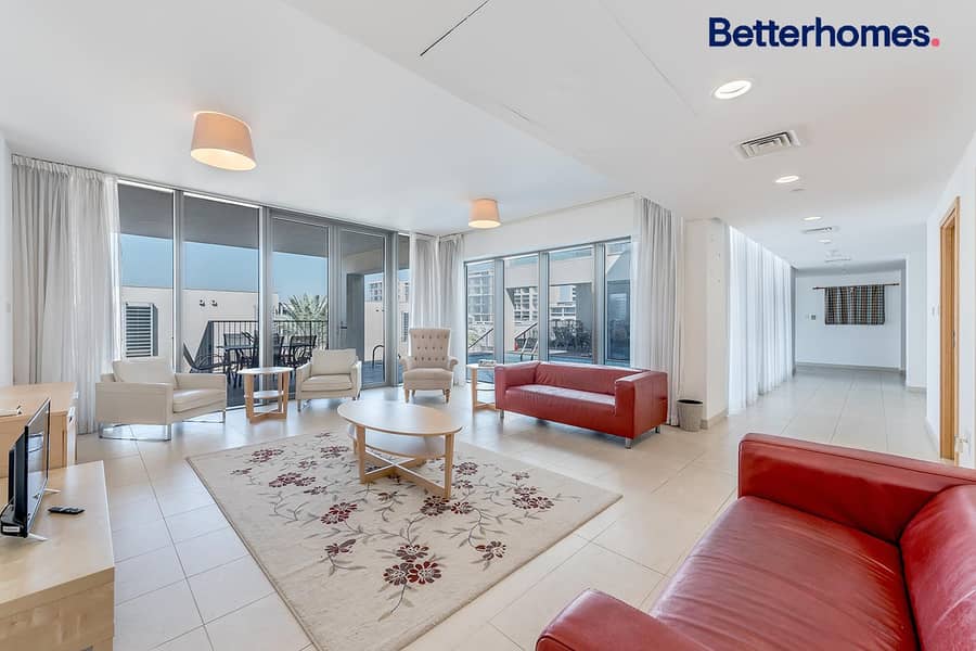 Podium Villa | Large Private Pool | Ample Space Podium Villa | Large Private Pool | Ample Space