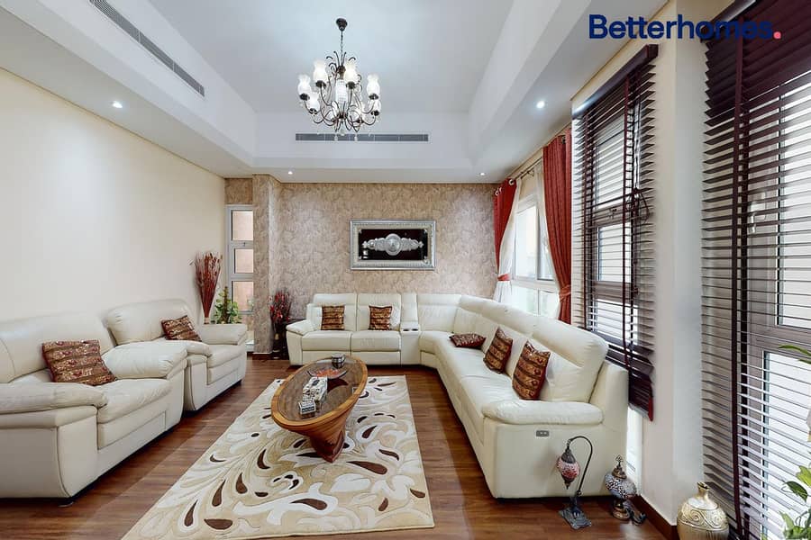 Spacious | Huge plot | Vacant on transfer Spacious | Huge plot | Vacant on transfer