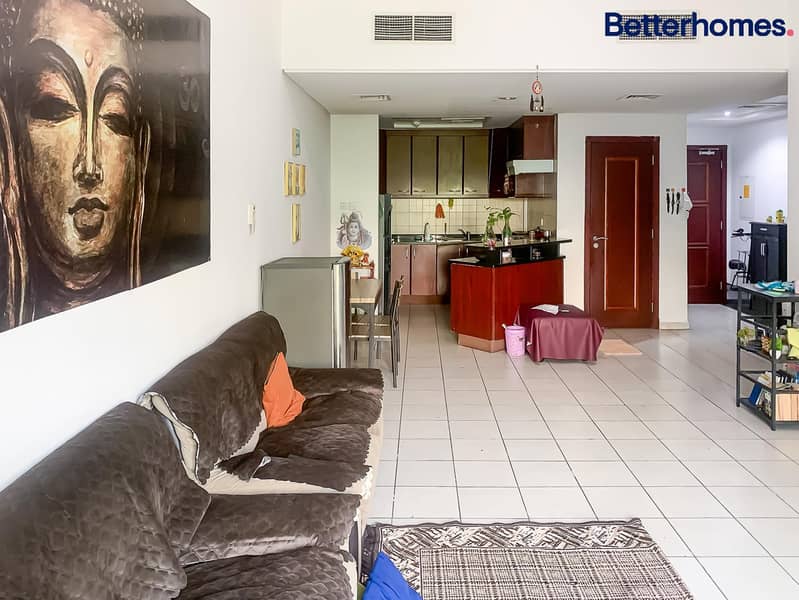 Close to Metro | Rented | Without Balcony
