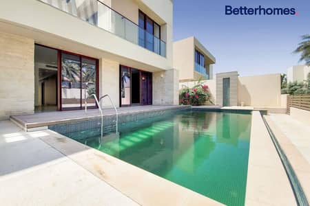 5 Bedroom Villa for Sale in Saadiyat Island, Abu Dhabi - Corner Villa | Private Pool | Indoor Elevator