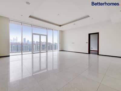 2 Bedroom Apartment for Rent in Palm Jumeirah, Dubai - Sea View | Unfurnished | Available 11th June