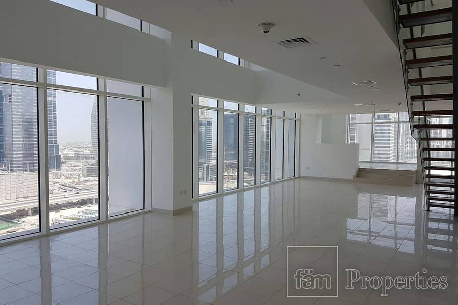 Gorgeous 3 BR | Duplex Penthouse | Burj Views