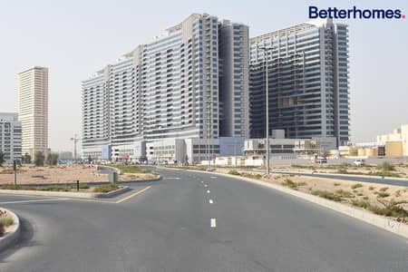 1 Bedroom Flat for Sale in Dubai Residence Complex, Dubai - Vacant On Transfer | Best Layout | Spacious