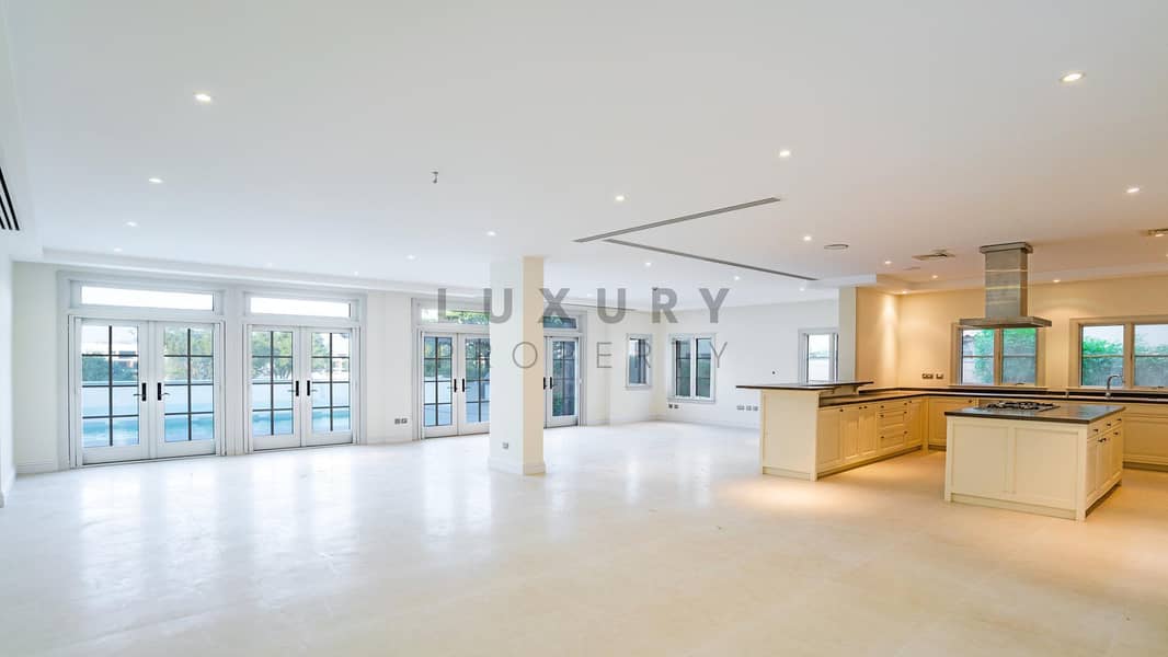 Fully Renovated I Golf Course Views I Vacant Fully Renovated I Golf Course Views I Vacant