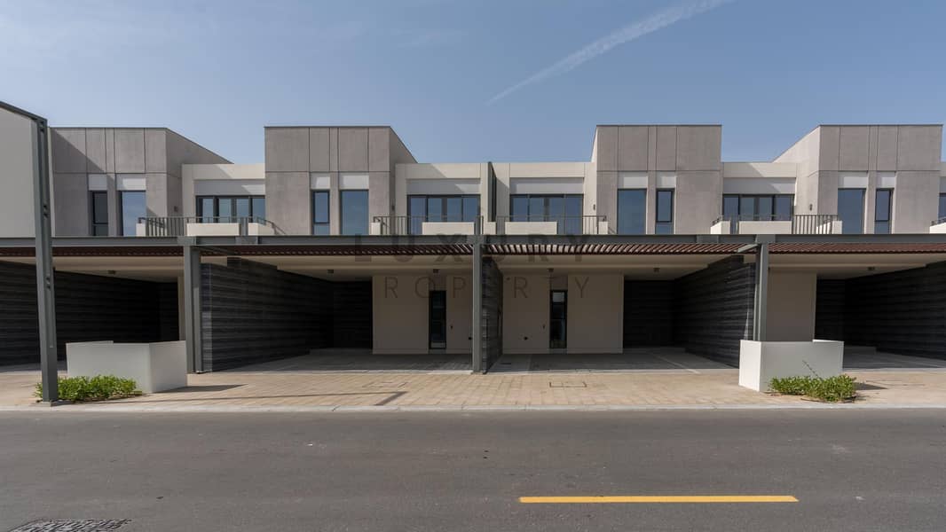 Genuine Resale | Close to Amenities | Single Row Genuine Resale | Close to Amenities | Single Row