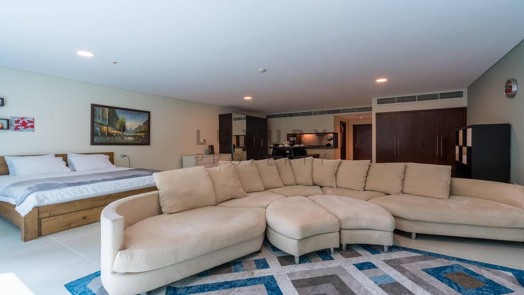 Fully Furnished | Vacant | Terrace Fully Furnished | Vacant | Terrace