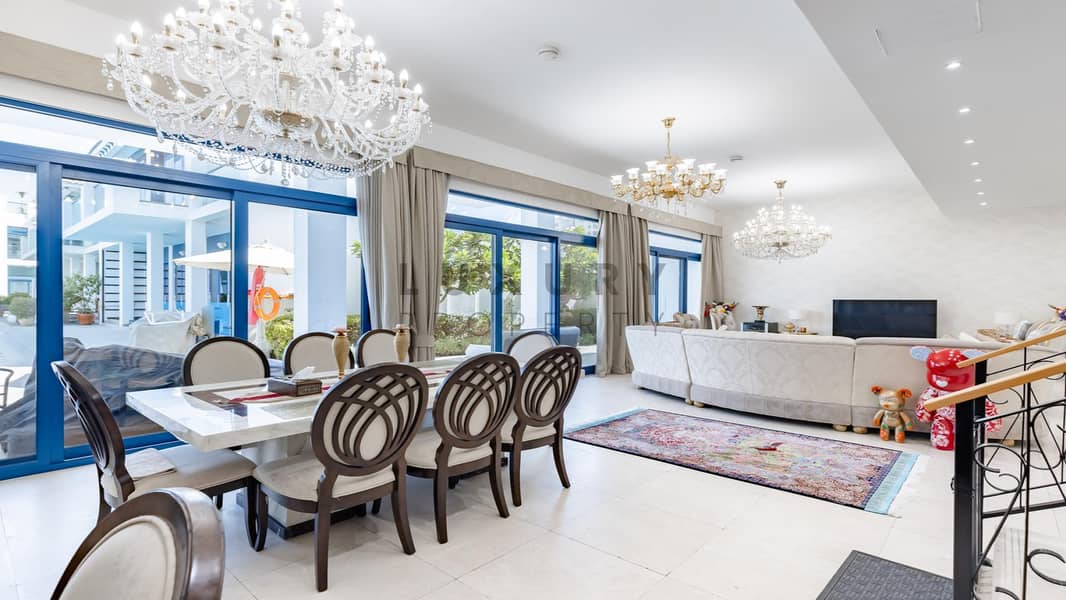 Vacant on Transfer | Corner Villa | Private Garden Vacant on Transfer | Corner Villa | Private Garden