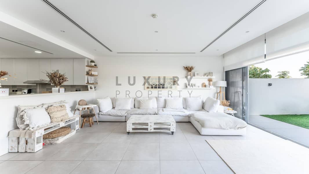High-End Living | Bright and Open Living Area