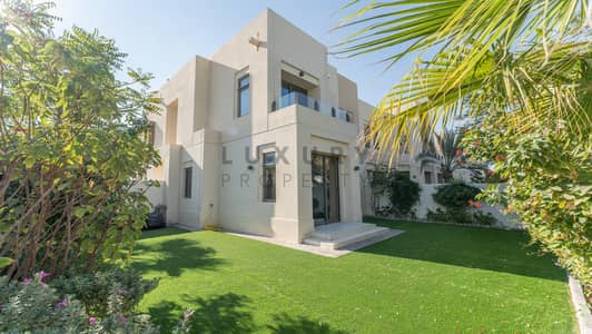 3 Bedroom Townhouse for Rent in Reem, Dubai - Single Row Modern Features | Overlooking the Park