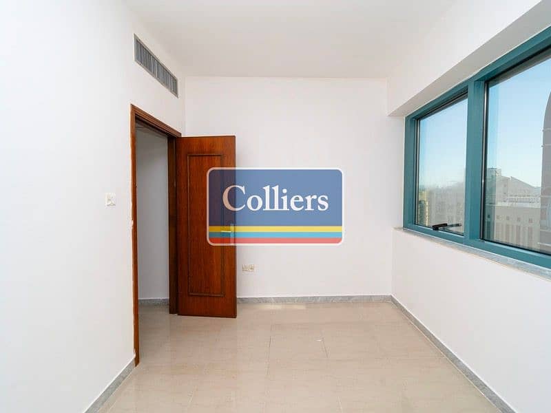 12 Colliers- Sulthan Tower - Unit 2 3BHK( Kitchen,guest br under Renovation-)-8. jpg