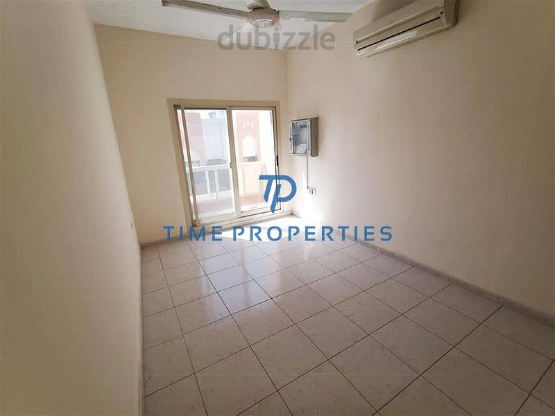 21K l No Commission | Studio | For Family & office  l Well maintain building