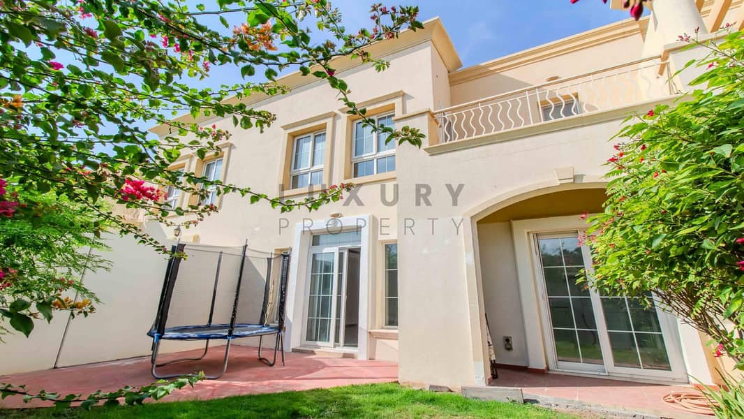 Stunning Three Bedroom Villa | Vacant Stunning Three Bedroom Villa | Vacant