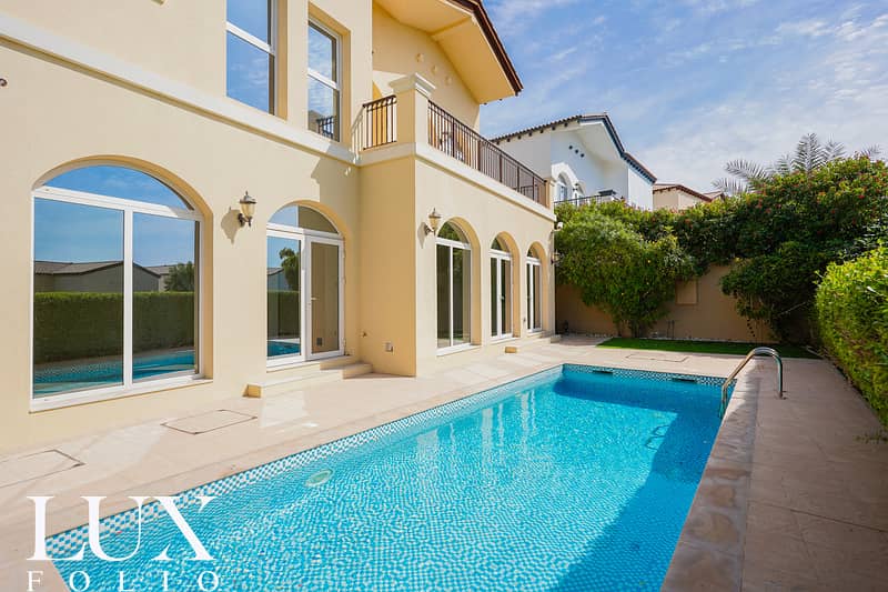 Freshly Refurbished | Private Pool | Available Now