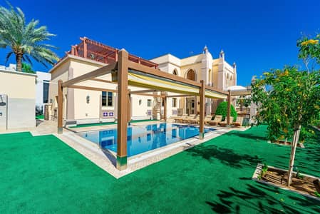 5 Bedroom Villa for Sale in Palm Jumeirah, Dubai - Exclusive | Vacant on Transfer | Private Beach