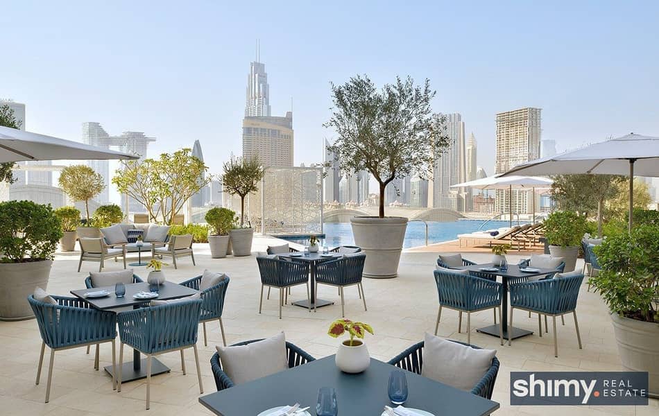 31 the-restaurant-outdoor-dining-at-address-fountain-views. jpg