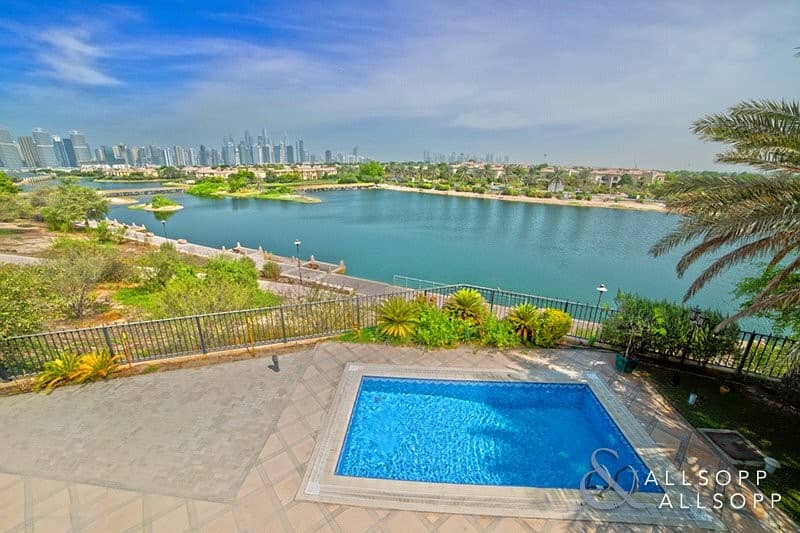 Extended | Open Plan | Lake Skyline View