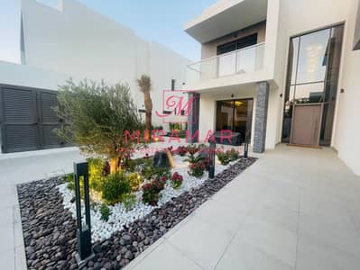 4 Bedroom Villa for Rent in Yas Island, Abu Dhabi - ⚡CORNER⚡SEMI FURNISHED⚡OFFICE+MAID+DRIVER ROOM