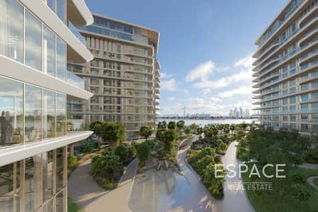 2 Bedroom Apartment for Sale in Palm Jumeirah, Dubai - High Floor | Sea View | Premium Location