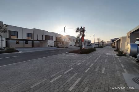 تاون هاوس 4 غرف نوم للايجار في جزيرة ياس، أبوظبي - WhatsApp Image 2024-02-11 at 8.54. 10 PM. jpg