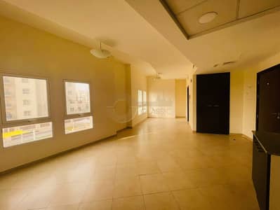 Studio for Rent in Remraam, Dubai - 0a5cf742-4764-4693-bd65-cd5892893a51. jpeg