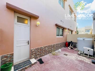 Well Maintained 3 Bedrooms Villa in Gated Complex