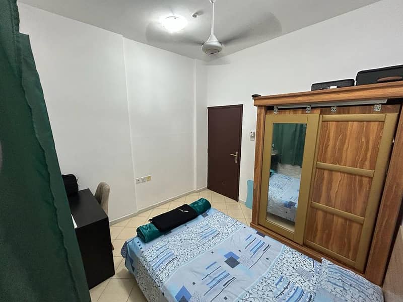 Квартира в Абу Шагара, 1 спальня, 20000 AED - 7814214