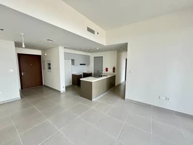 2 Bedroom Flat for Rent in Downtown Dubai, Dubai - Chiller Free | Nice Kitchen | Great Location