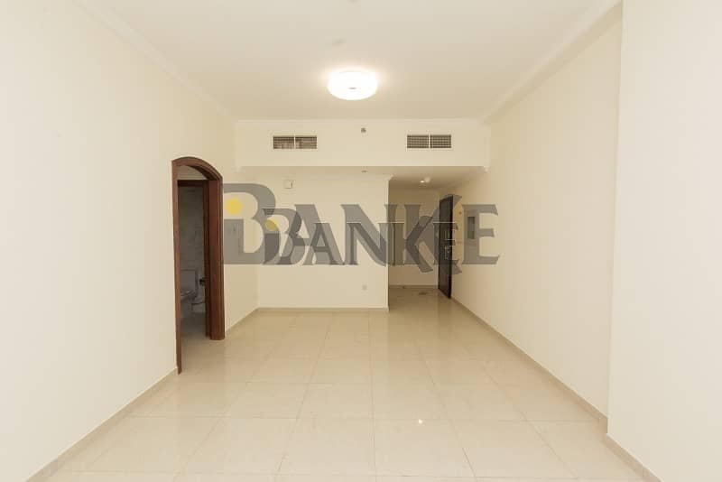 Amazing 3 Bedroom Apartment With Balcony