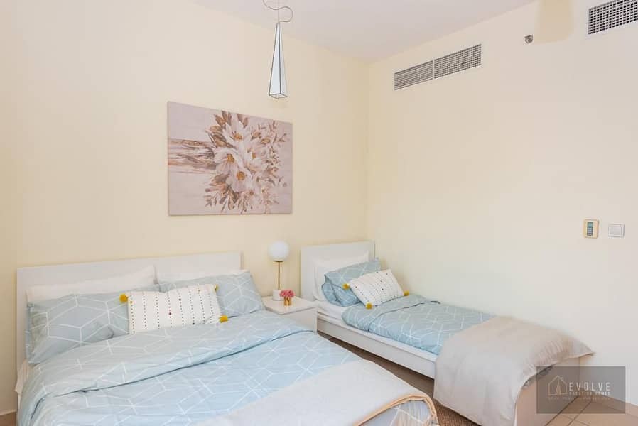7 bedroom 1. jpg