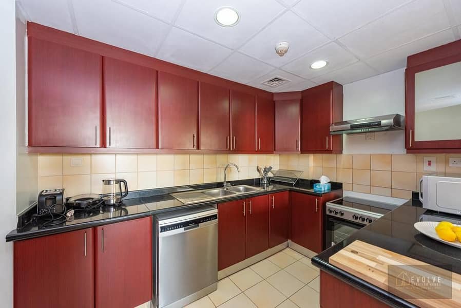25 kitchen 1. jpg
