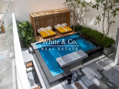 4 Bedroom Townhouse for Sale in Palm Jumeirah, Dubai - Luxurious Garden Duplex | Pool | Jacuzzi
