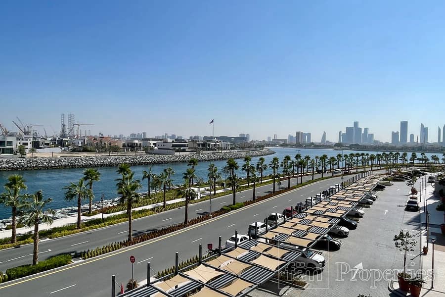 Stunning unit | Full Sea view |  Available