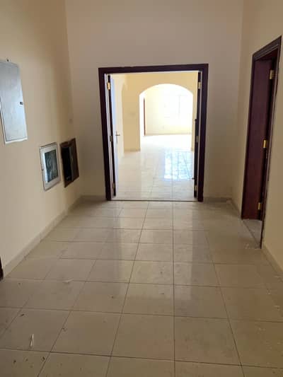 Very Spacious 7 Bedroom Villa - Direct From Owner Very Spacious 7 Bedroom Villa - Direct From Owner