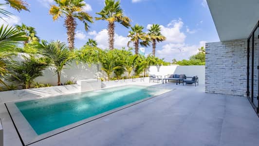 4 Bedroom Villa for Sale in DAMAC Hills, Dubai - Opulent and Modern Living | Private Pool
