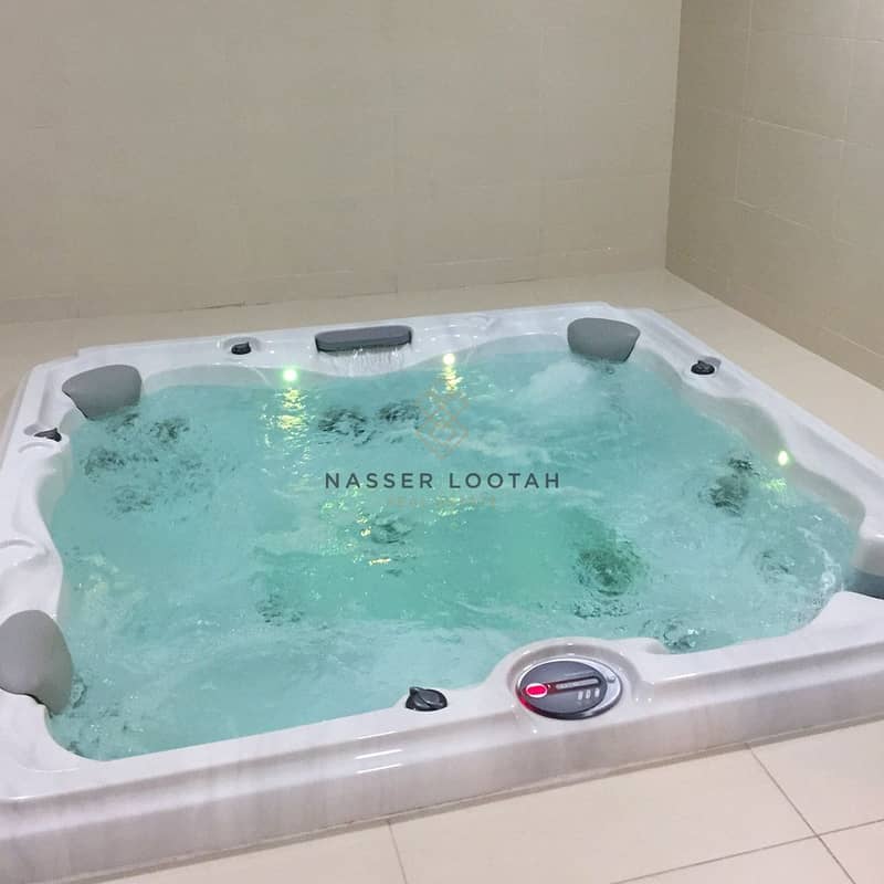 34 jacuzzi. jpg