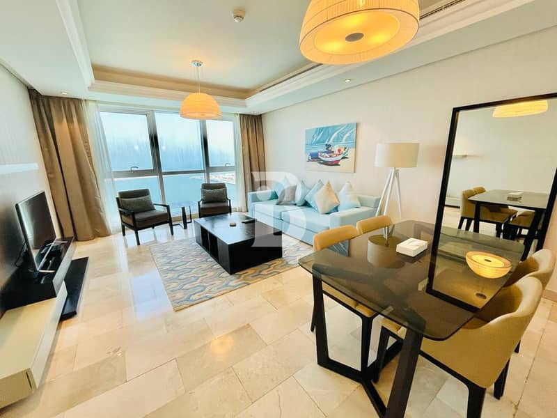 LUXURIOUS 2 BED | FURNISHED | SEA VIEW