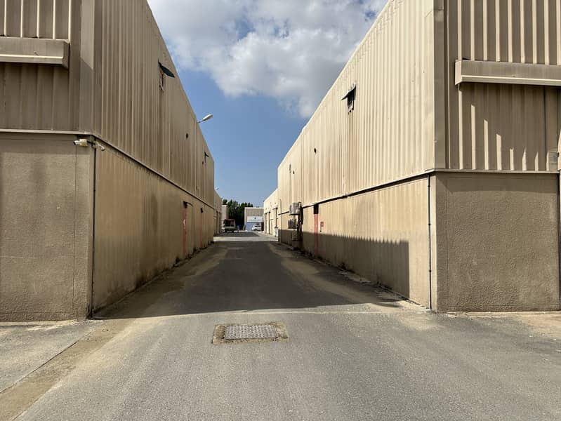 مستودع في مجمع دبي للاستثمار 1،مجمع دبي للاستثمار 167580 درهم - 8208348 مستودع في مجمع دبي للاستثمار 1،مجمع دبي للاستثمار 167580 درهم - 8208348