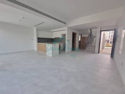 فیلا 3 غرف نوم للايجار في دبي لاند، دبي - WhatsApp Image 2024-02-17 at 3.19. 39 PM (1). jpeg