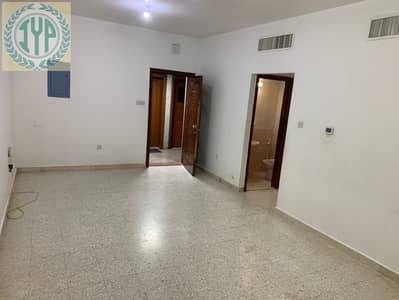 Spacious 1 BHK Available in Khalidiyah with Balcony and Cabinets