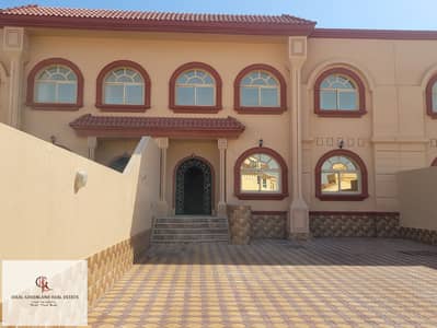 5 Bedroom Villa for Rent in Mohammed Bin Zayed City, Abu Dhabi - Beautiful Villa Available