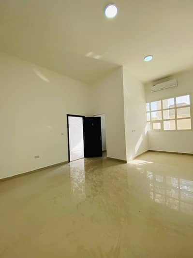 1 Bedroom Flat for Rent in Shakhbout City, Abu Dhabi - OUT STANDING ONE BEDROOM HALL | SHAKHBOUT CITY